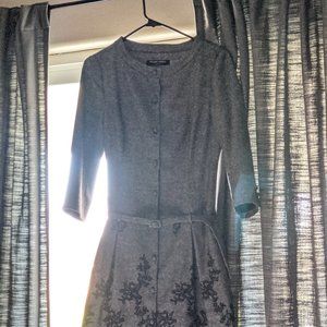 Beautiful, retro-feel Ellen Tracy dress for date night or a day at the office